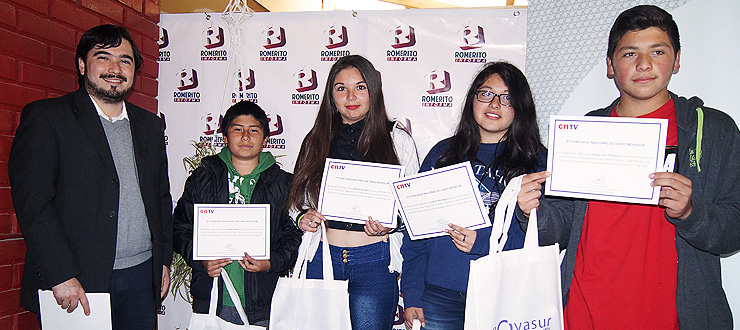 Jóvenes de Coquimbo reciben mención honrosa en concurso de videos del CNTV